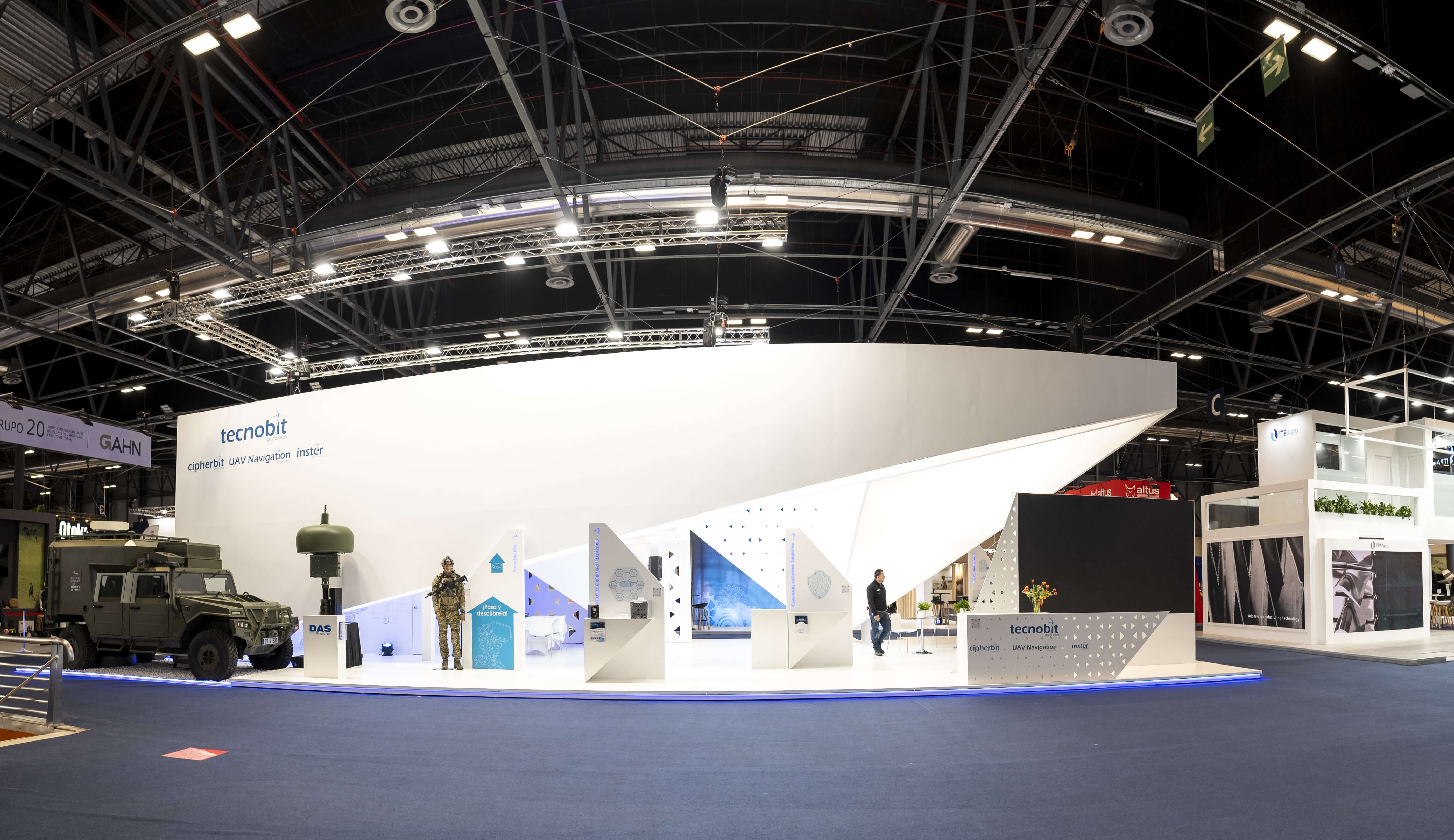 eventuris stand tecnobit